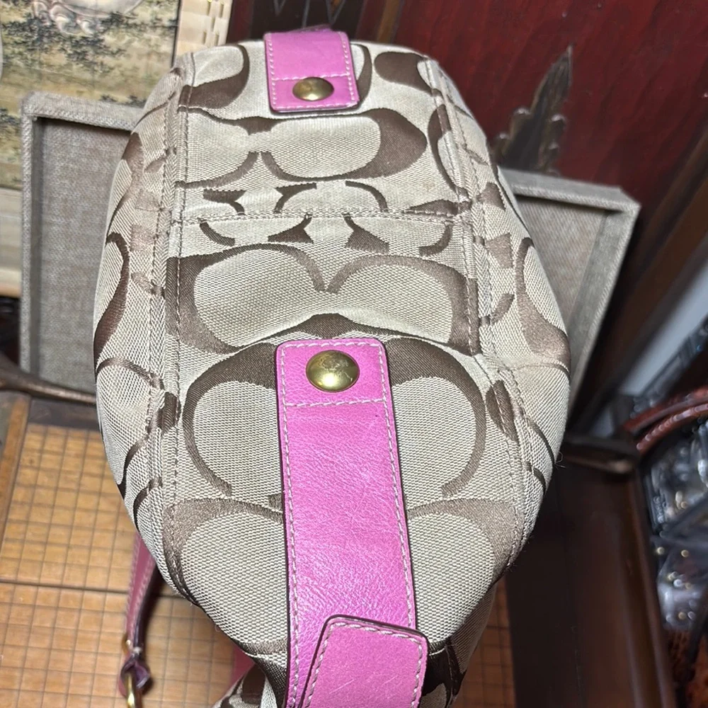 Coach Hobo Shoulder Bag Pink Leather Brown Monogram 12”Wx12”Hx5”W VGUC - Picture 9 of 17